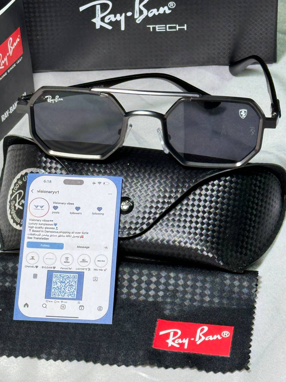 نظارة شمسية من نوعRay.Ban / Ferrari 